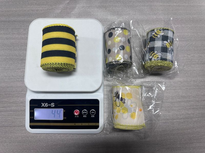 4 modeller humlebånd Bee Day fargetrykk prikkbånd linsløyfe DIY-laging av dekorasjoner_voghion.com