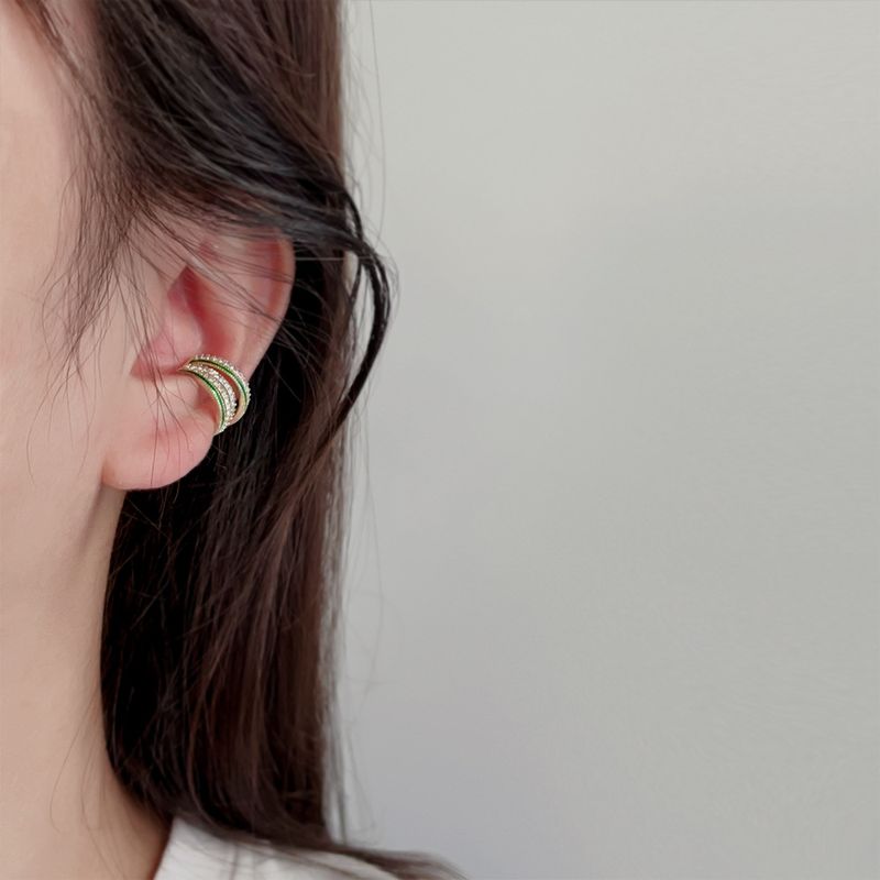 Bijou d'oreille en zircone en forme de C pour femme, sans perçage, clip d'oreille géométrique, boucle d'oreille bohème élégante et stylée, à porter au quotidien._voghion.com