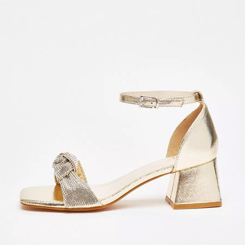 Fashion chunky diamond sandals with open-toed bare strap with high hollow heels_voghion.com
