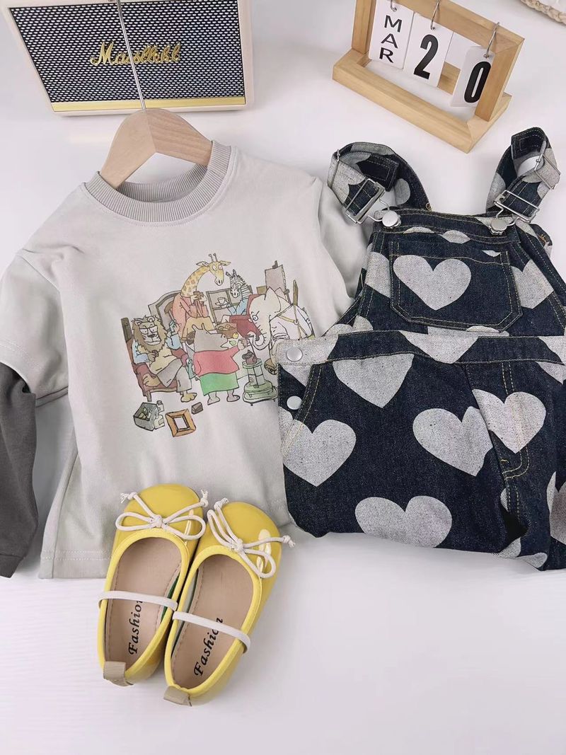 Abbigliamento per bambini Felpa girocollo con stampa a cuore e colori coordinati per bambine Salopette in denim due pezzi_voghion.com