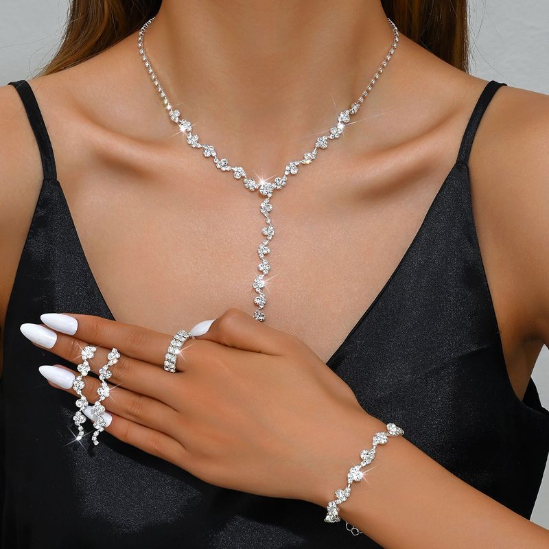 Women’s Jewelry Set Fashion Jewelry Wholesale Jewelry Set Women's Fashion Wedding Tassel Silver Necklace Set_voghion.com