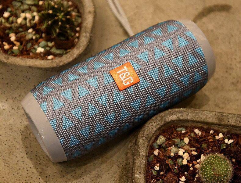 TG117 Compact Bluetooth Speaker – Portable Mini Soundbar For PC/Outdoor With USB/TF Card Playback, IPX4 Splashproof & Clear Voice Calls_voghion.com