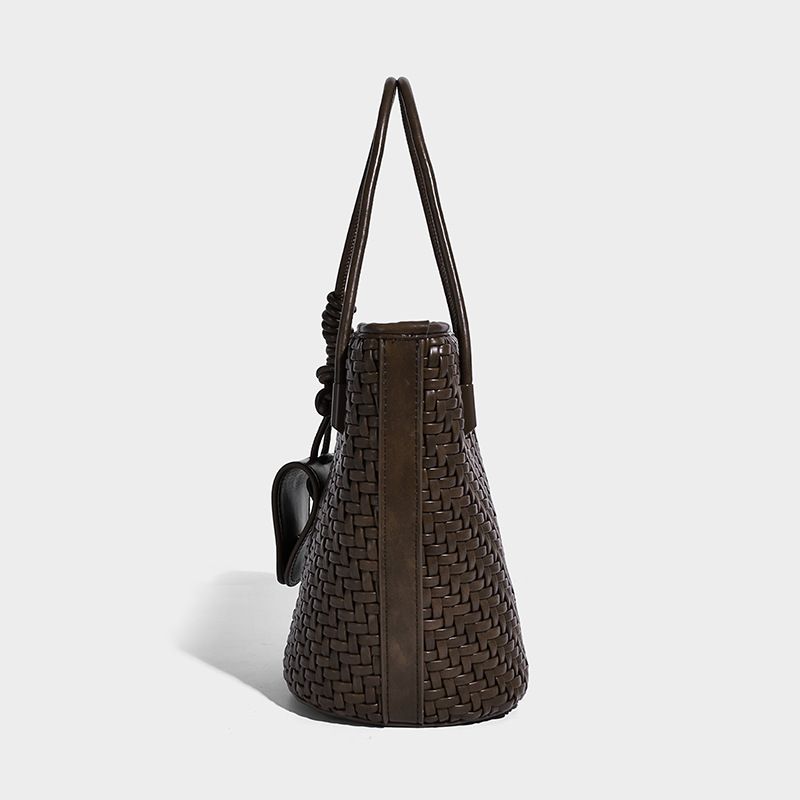 Borsa da donna intrecciata a mano: borsa a tracolla in similpelle, borsa da spiaggia media, borsa a tracolla intrecciata fatta a mano con tasca sottobraccio_voghion.com