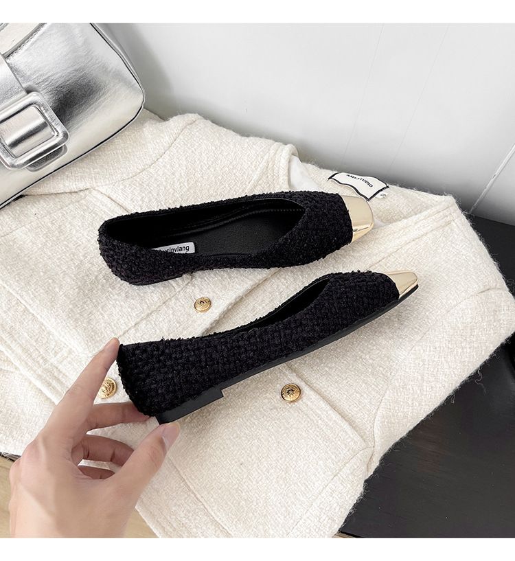 French Pointed Single Shoes Women's Flat-soled One-pedal Shallow-mouth Small Fragrant Wind Soft-soled Ladyshoes_voghion.com