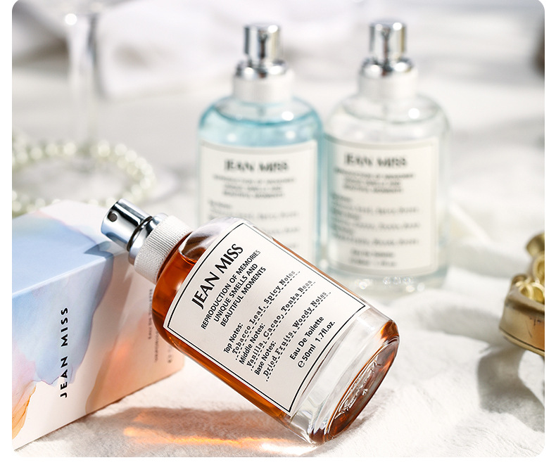 Nieuwe Hot Perfume Small City Yixiang Damesparfum Blijvende geur Lazy Sunday Journey Hot Herenparfum_voghion.com