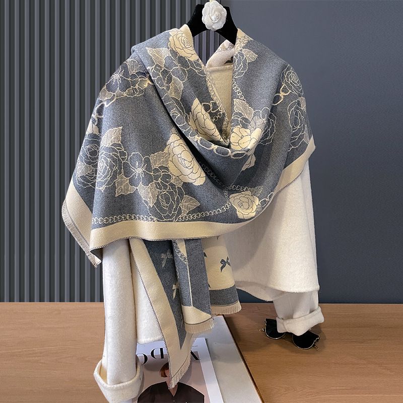 Nuova sciarpa in cashmere 2024 con catena a farfalla rosa, personalizzata autunno inverno bifacciale sensazione di alta qualità,_voghion.com