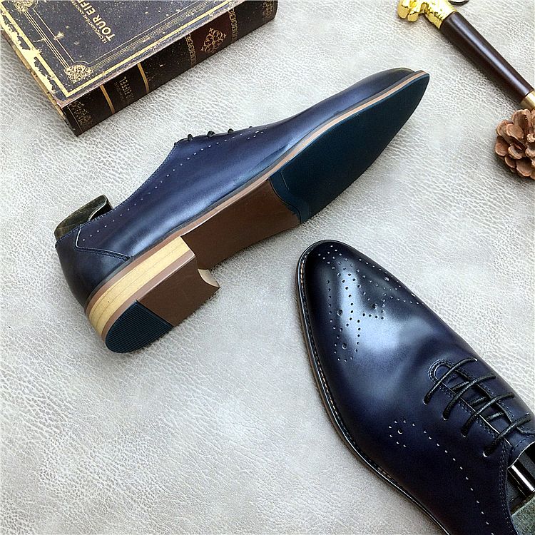 Italian Business Blue With Carve Patterns Fashion Bridegroom Leather Shoes_voghion.com