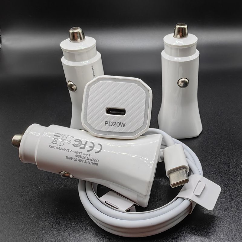 PD20W Telefonladegerät Geeignet für 15Pro Schnelles USB-C-Autolade-Zigarettenanzünder_voghion.com