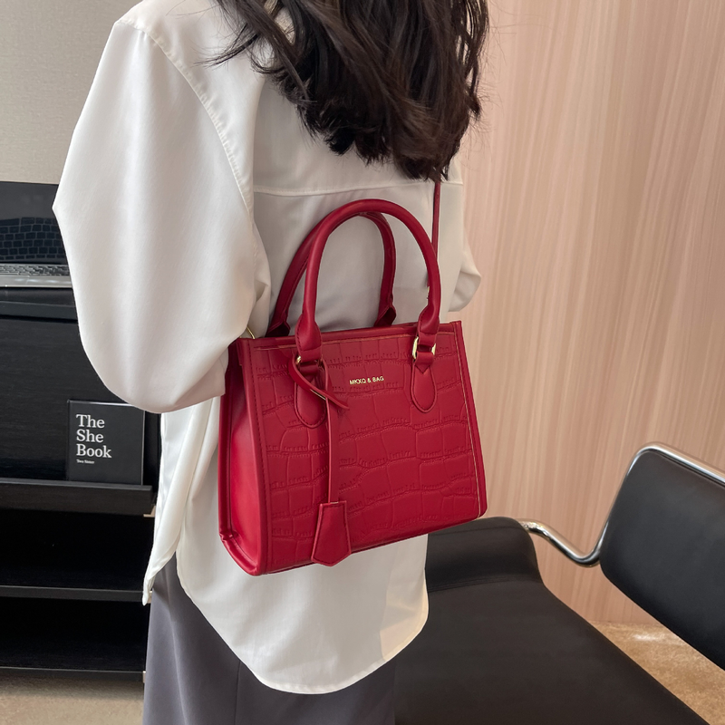 Sac fourre-tout Sac pour femme de grande capacité Nouveau sac à main Motif pierre en relief Europe et États-Unis Sac de banlieue à une épaule diagonale à la mode_voghion.com