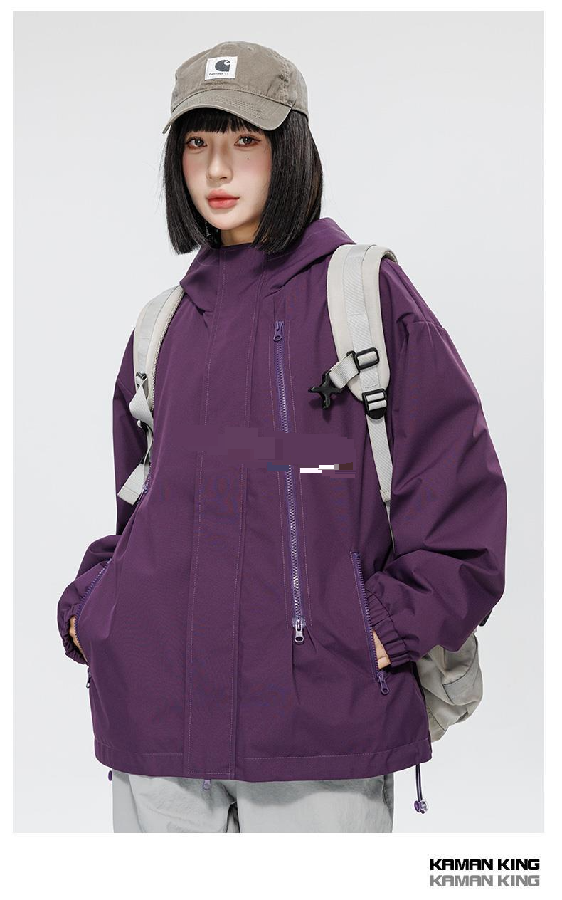 Herrenbekleidungshersteller Pflaumen-Purple-Sauce Purple Mountain Series Outdoor-Angriffsjacke Herren-Dopamin-Farbjacke Einteiler_voghion.com