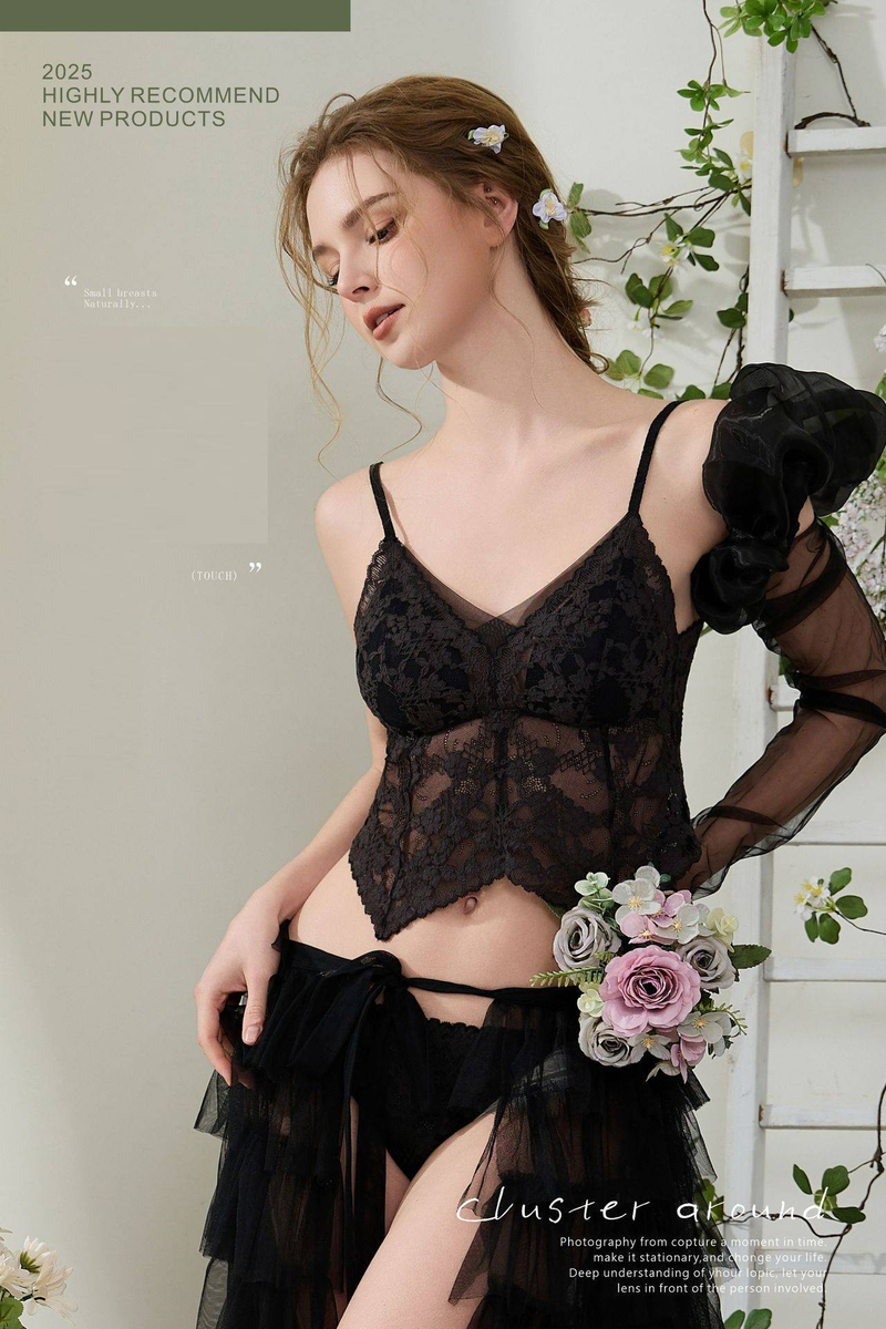 French Style Pure Floral Lace Fine Strap Triangular Cup Beautiful Back Underwear Set Summer Invisible Back Button Bra Thin_voghion.com