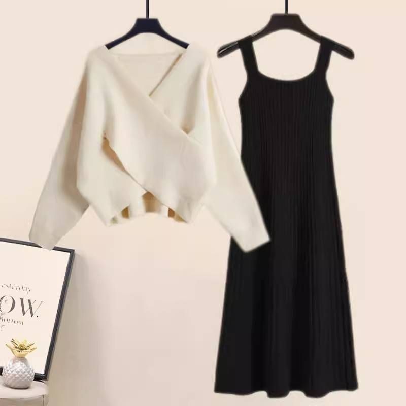Ensemble 2 pièces élégant pull croisé et robe noire amincissante – Tenue printanière polyvalente pour femme (plusieurs coloris disponibles)_voghion.com