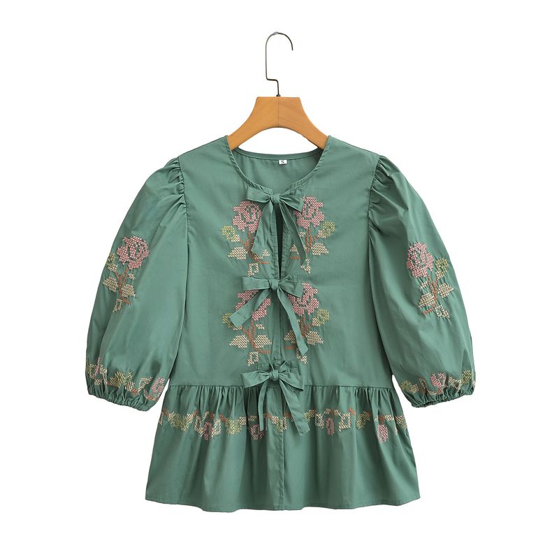Camicia da donna con cravatta a maniche corte ricamata 2025 9242_voghion.com