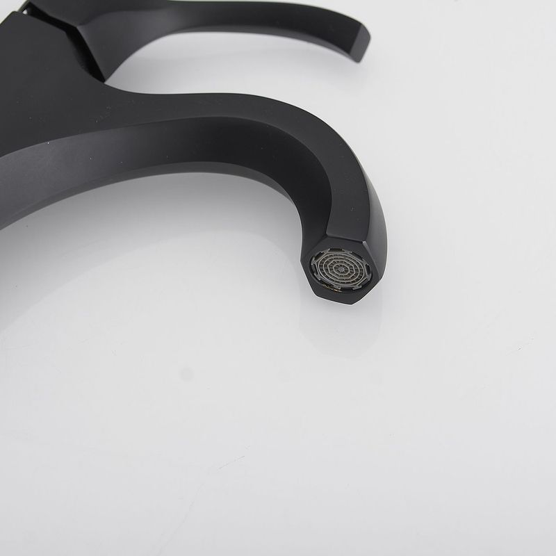 Single Handle Single Hole Farmhouse Bathroom Faucet Bathroom Drip-Free Vanity RV Sink Faucet In Matte Black_voghion.com