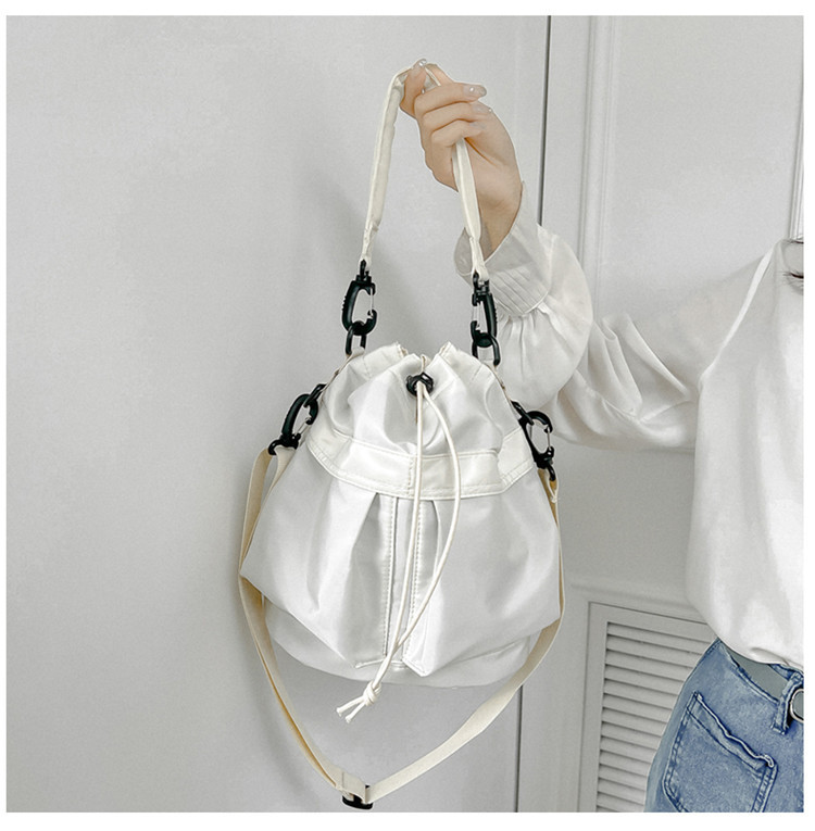 Eenzel Schëller-Crossbody-Täsch, Casual Schnürpäck, Liichtgewiicht Handtasche mat grousser Kapazitéit, Nylon-Eemertasch fir Fraen_voghion.com