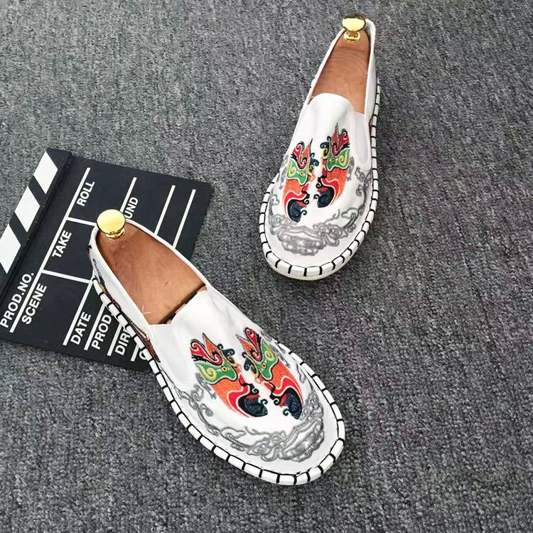 Leisure Embroidered Xishan Handmade Cloth Shoes Men And Women's Old Beijing Breathable Social Bean Shoes Canvas_voghion.com