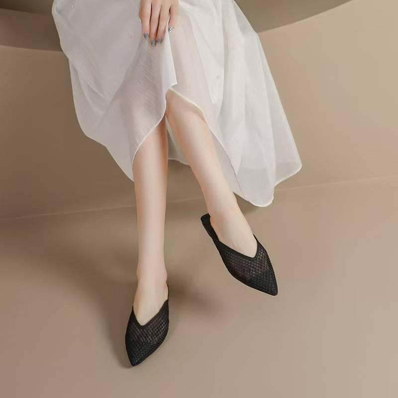 2025 Sommer Neue Internet-Promi-spitze flache Sandalen Ins Lazy Half Dragged Fairy Style Baotou Muller Damen Hausschuhe_voghion.com