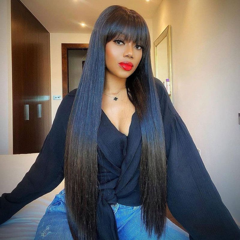 Hot Selling Bone Straight Fringe Bob 100% Mënschlech Perück fir Fraen Brasilianesch Hoer Voll Hine Made With Pony_voghion.com