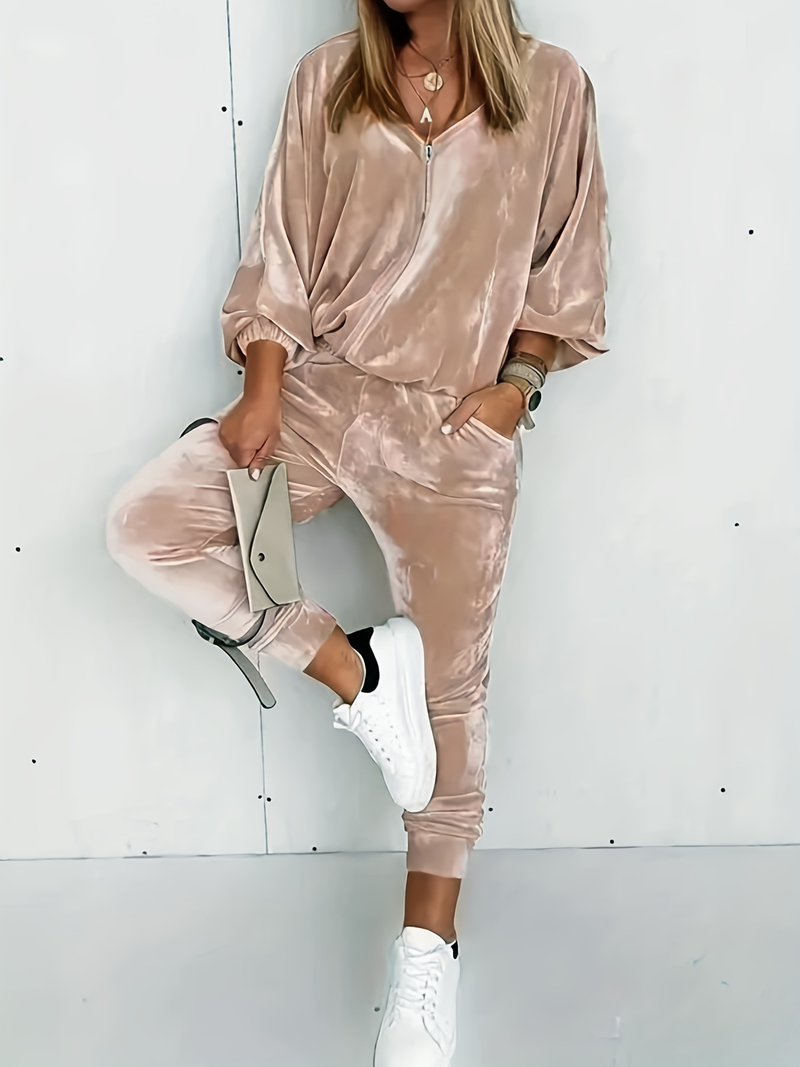 Abbigliamento donna Completo due pezzi pullover, pantaloni e felpa tinta unita_voghion.com