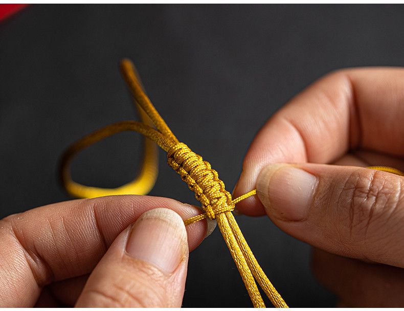 Peaceful Fortune Schlangenkopf-Kürbis aus natürlichem Walnussholz, hängender Dekorationsanhänger für den Rückspiegel, Auto_voghion.com