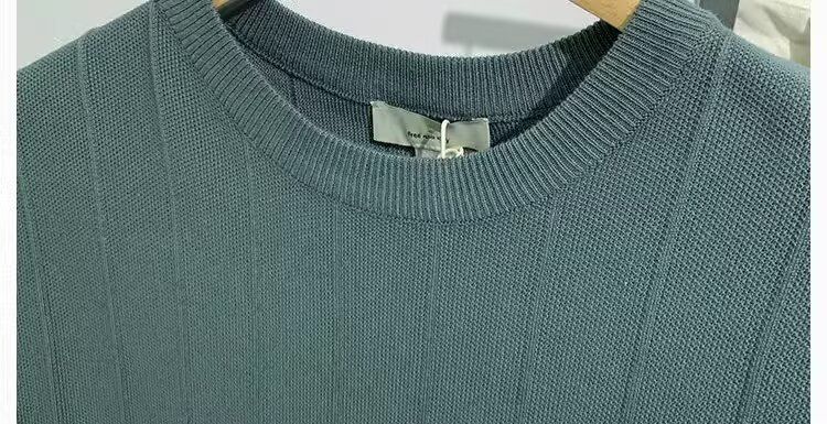 Herrenbekleidung Sommer gestrickte Herrenmarke einfaches und vielseitiges lockeres T-Shirt aus Eisseide mit kurzen Ärmeln cooles Drapieren neue Oberteile für Herren_voghion.com
