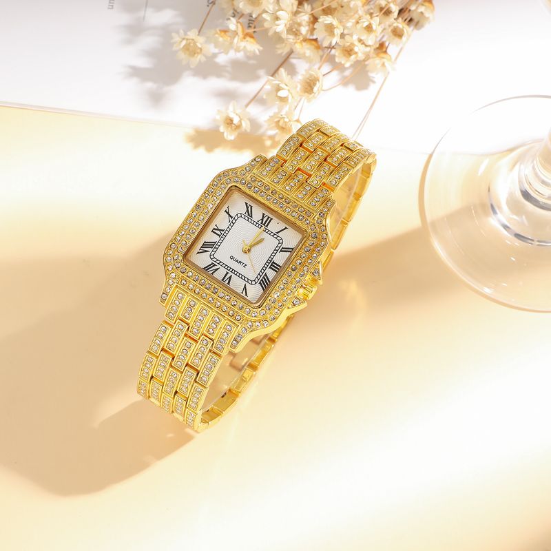 Women's High End Steel Band Fashionable Niche Diamond Studded Temperament Versatile Quartz Watch Gold Disc Bracelet Watch Set_voghion.com