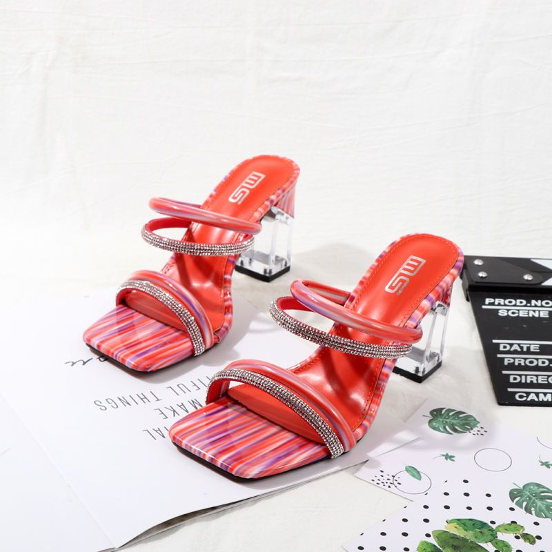 Large size sandals with a straight line rhinestone hollow heel and transparent thick for women's slippers 2024 new_voghion.com