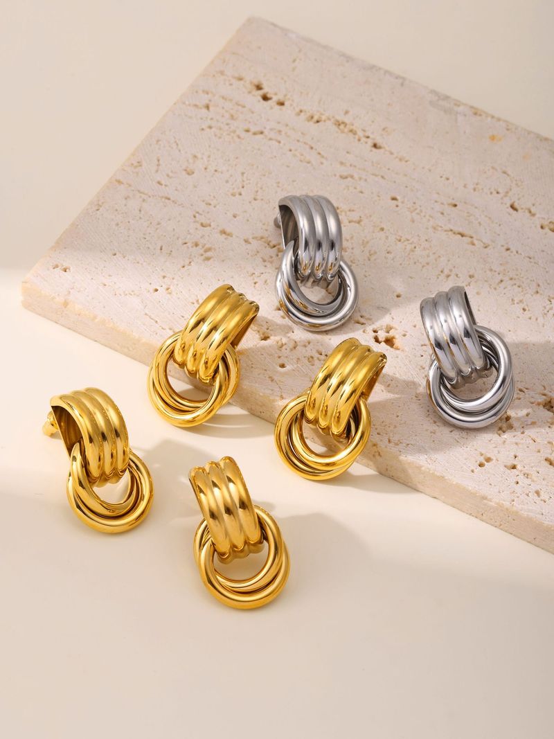 Orecchini a forma di C con superficie liscia e doppio anello quadrato in acciaio inossidabile PVD con conservazione del colore, orecchini di nicchia per donna_voghion.com