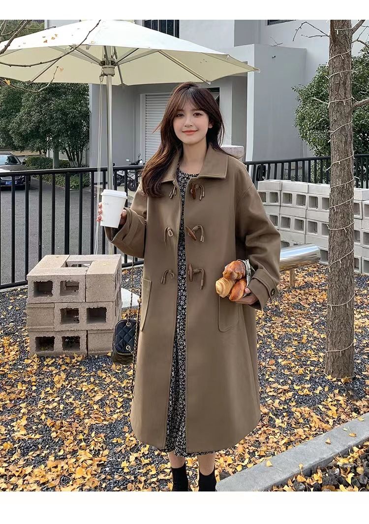 Women's woolen coat with horn buckle, autumn and winter 2023 New woolen coat, small mid-length Hepburn trendy_voghion.com