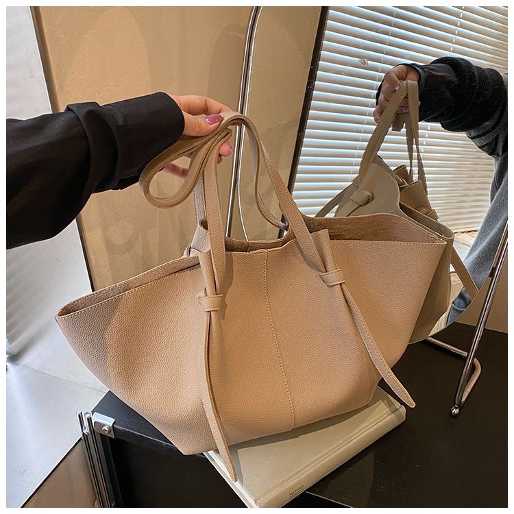 Women's Fashion Tote Bag With Wings Design - Large Capacity Shoulder Bag For Work & Daily Use - Soft PU Leather - Stylish & Versatile_voghion.com
