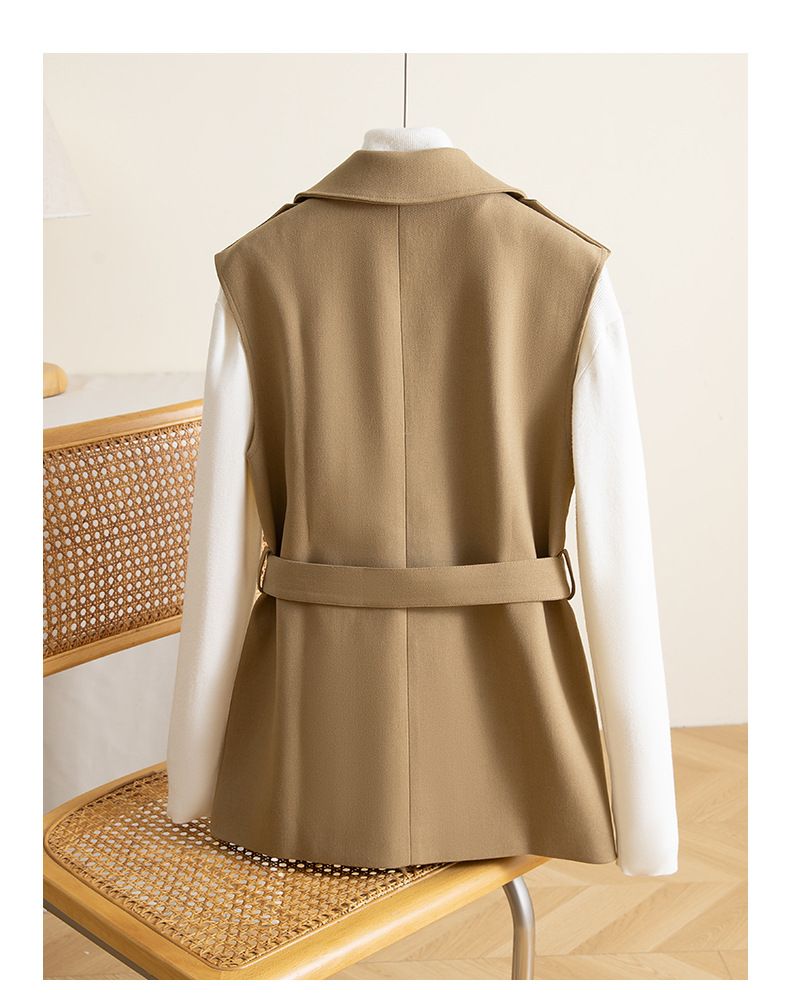 Elegante Trenchweste für zierliche Frauen – Langer Westemantel im britischen Stil mit zeitloser Eleganz_voghion.com