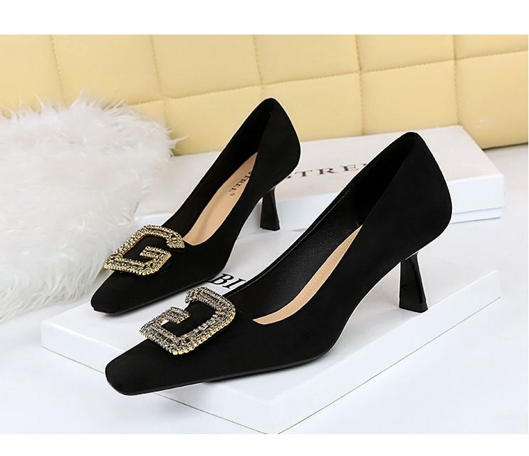 6183-K21 Stile Banchetto Tacco Alto Scamosciato Testa Quadrata Piccola Metallo Acqua Diamante Fibbia a Forma di G Primavera E Autunno Donna_voghion.com