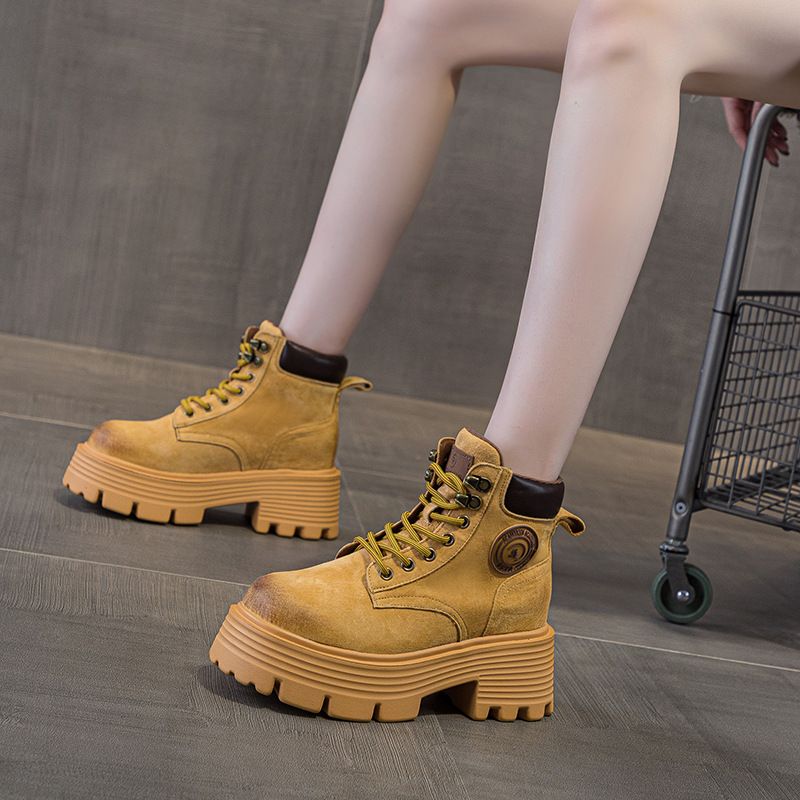 Botas amarillas grandes para mujer, nuevas botas de locomotora retro de piel de cerdo, botas cortas para herramientas de montañismo, botas Martin para mujer_voghion.com