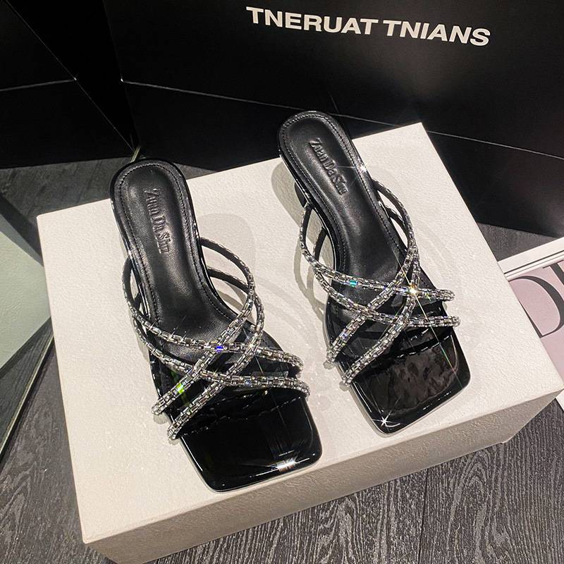 Sandales à lanières pailletées pour femmes – Chaussures à talons carrés et bout ouvert d'inspiration française pour robes (noir/or/argent)_voghion.com