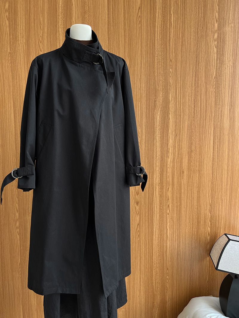 Elegant British-Style Long Trench Coat For Women – Minimalist & Luxurious Knee-Length Overcoat With Adjustable Belt, Pure Cotton, Black & Light Beige_voghion.com