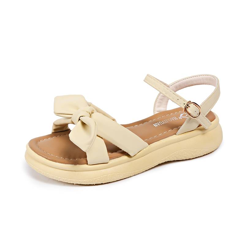 „Luftiges Glück: Sommersandalen für jeden Schritt“_voghion.com