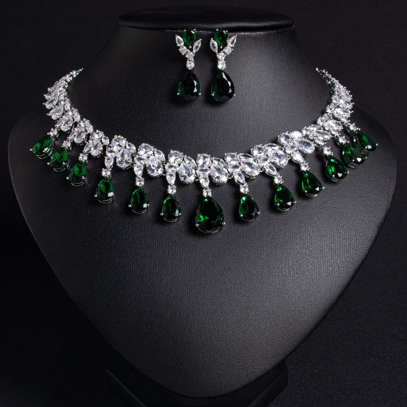Collana con nappa elegante e luminosa, orecchini pendenti in stile europeo e americano, set di lusso, kit di gioielli con esplosioni transfrontaliere_voghion.com