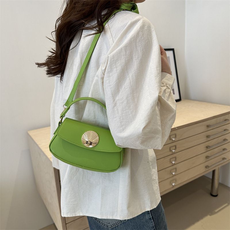 New Fashion Trendy High end Lock Buckle Handheld Small Square for Women's 2024 Summer Versatile and Beautiful One_voghion.com