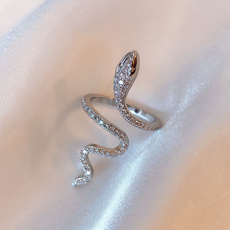 Collana in argento Guftm da donna alla moda 2025 con ciondolo a forma di serpente lucido, zircone da donna per bloccare la catena_voghion.com