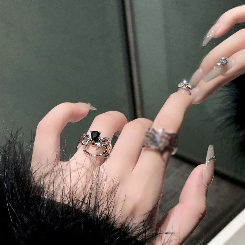 Anillos de dedo con simulación de animales de estilo punk gótico listos para usar para mujeres y hombres, anillo creativo de araña de cristal negro para Halloween_voghion.com