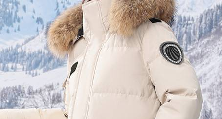 "Arctic-Proof Long Down Coat – White Goose Feather Filled, Windproof Thermal Jacket For Couples (Detachable Hood, Slim Fit, Zippered Pockets)"_voghion.com