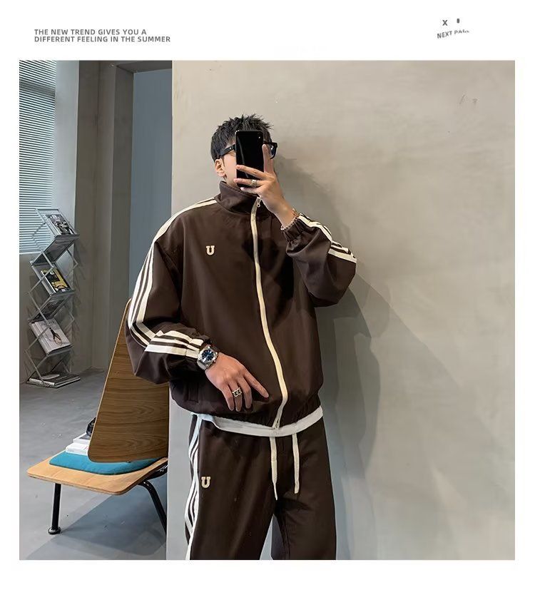 Herren-Set aus Kapuzenpullover und Jogginghose im Hong Kong-Stil mit überschnittenen Schultern – Übergroße Streetwear-Loungewear (Schwarz/Marineblau/Braun, M-3XL)_voghion.com