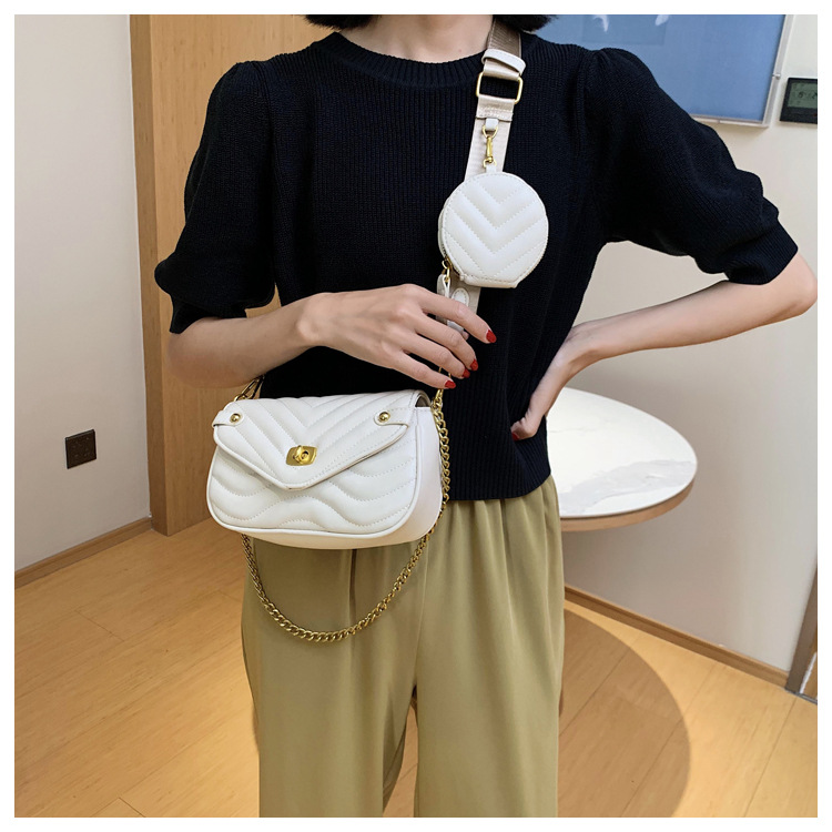 Borsa da donna 2023 Nuova borsa in filo da ricamo Borsa versatile con tracolla larga Borsa a tracolla con catena Borsa per ascella_voghion.com