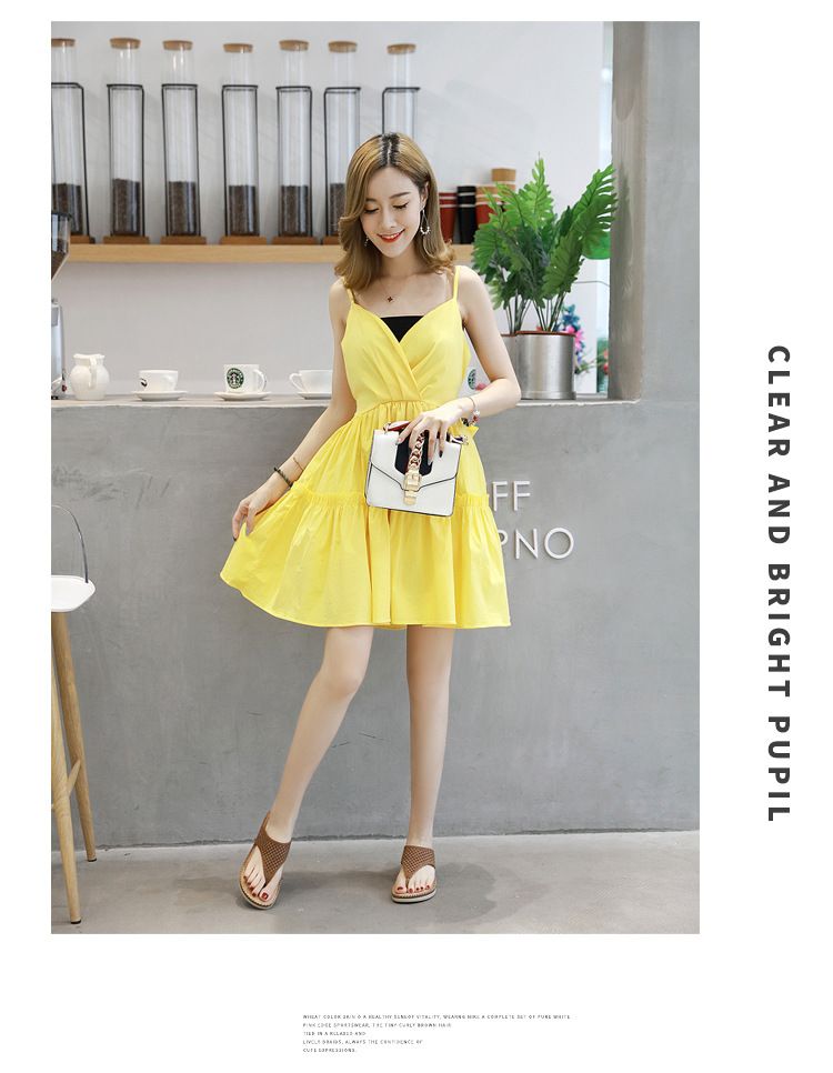 2025 Wedge Heel Slippers With Rhinestones Laser Flip-Flops Large Size Sandals_voghion.com