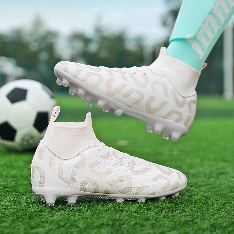 Tacchetti Scarpe da calcio unisex professionali da uomo Scarpe da calcio con punte lunghe alla caviglia Scarpe da calcio per interni di alta qualità di vendita calda_voghion.com