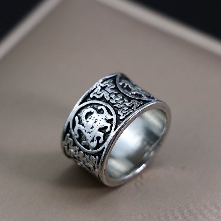 New men's exaggerated hip-hop fashion punk animal shaped ring closure model complete_voghion.com