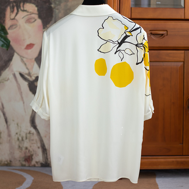Camicetta in seta da donna alla moda_voghion.com