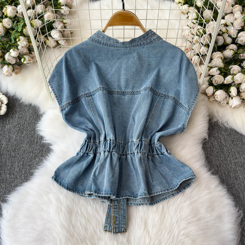 Gilet in denim da donna con cintura in vita e dettagli in strass – Gilet senza maniche azzurro chiaro a trapezio per un look a strati elegante (taglia unica)_voghion.com