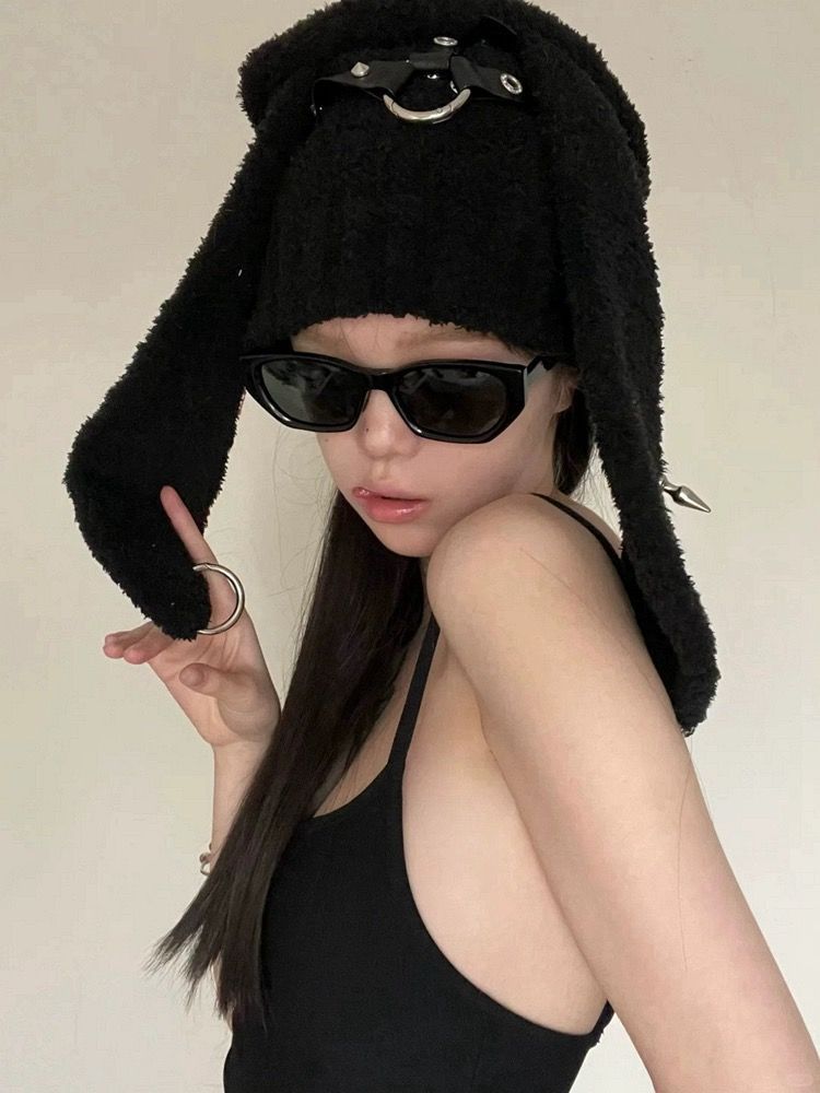 Cat's Eye Retro Sunshade Small Face Sunglasses Women's Trendy Black Concave Styling Fashionable Summer Sunscreen Sunglasses_voghion.com