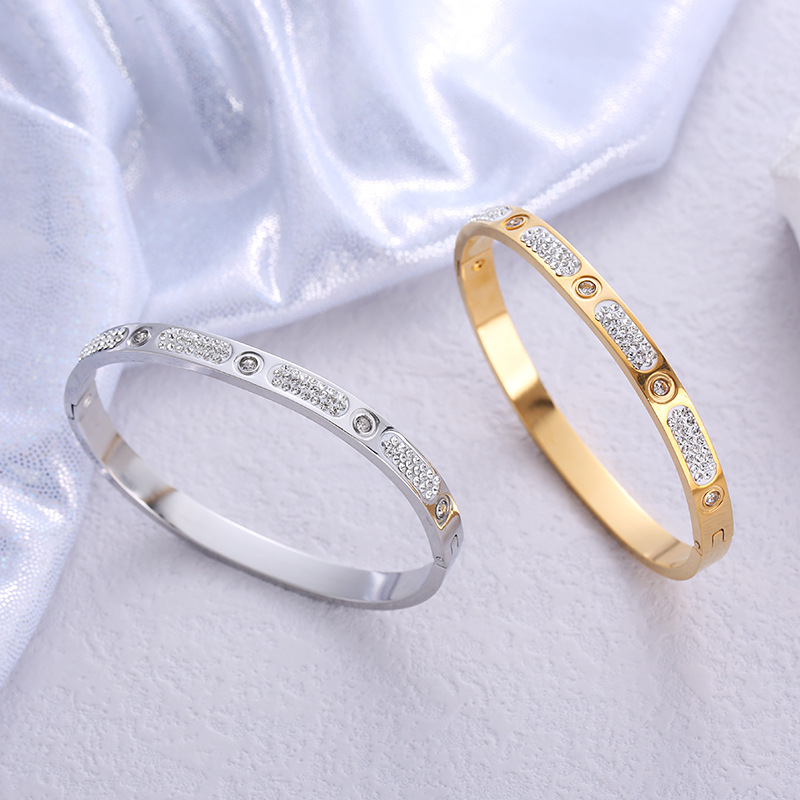 Wholesale Lady Solid Color Stainless Steel Gold Plated Zircon Bangle_voghion.com